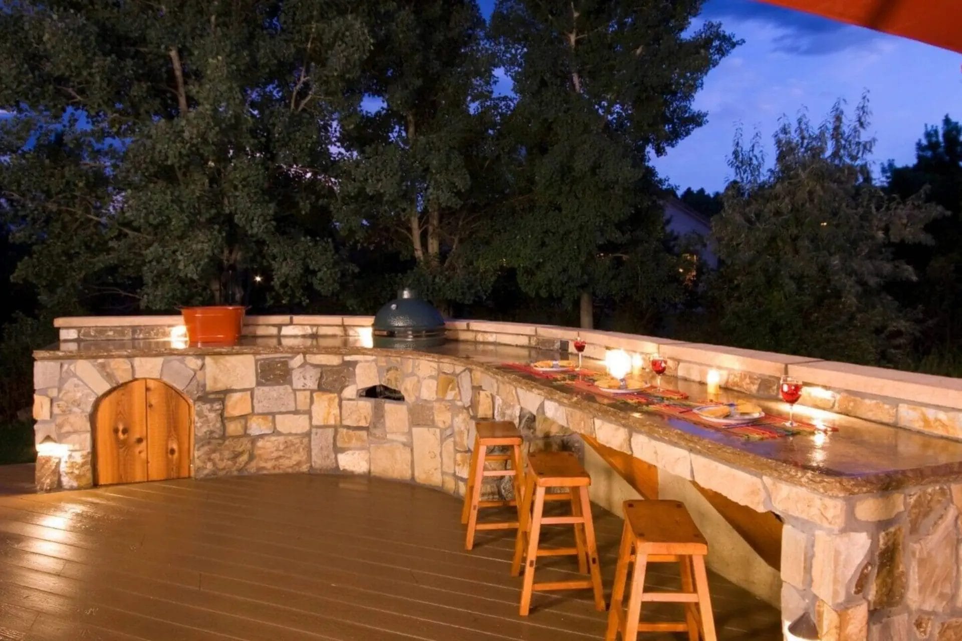 An outdoor kitchen area